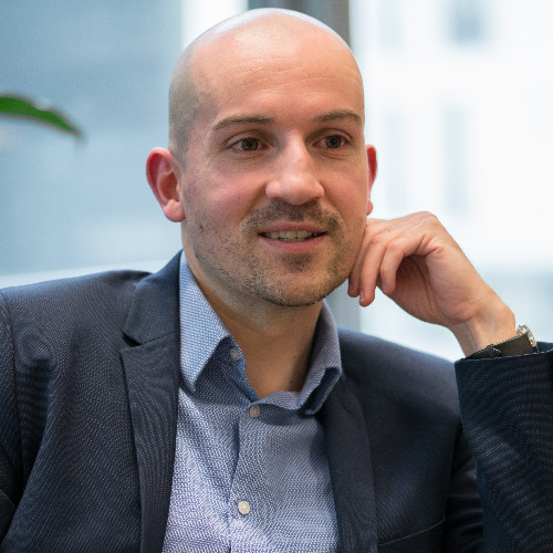 Kigyóssy Örs, MRICS